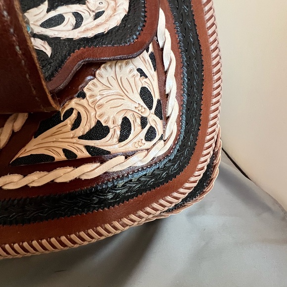Mustang Western Saddle Purse, Handmade in USA by JohnPaul Leatherworks NWOT - Picture 15 of 15